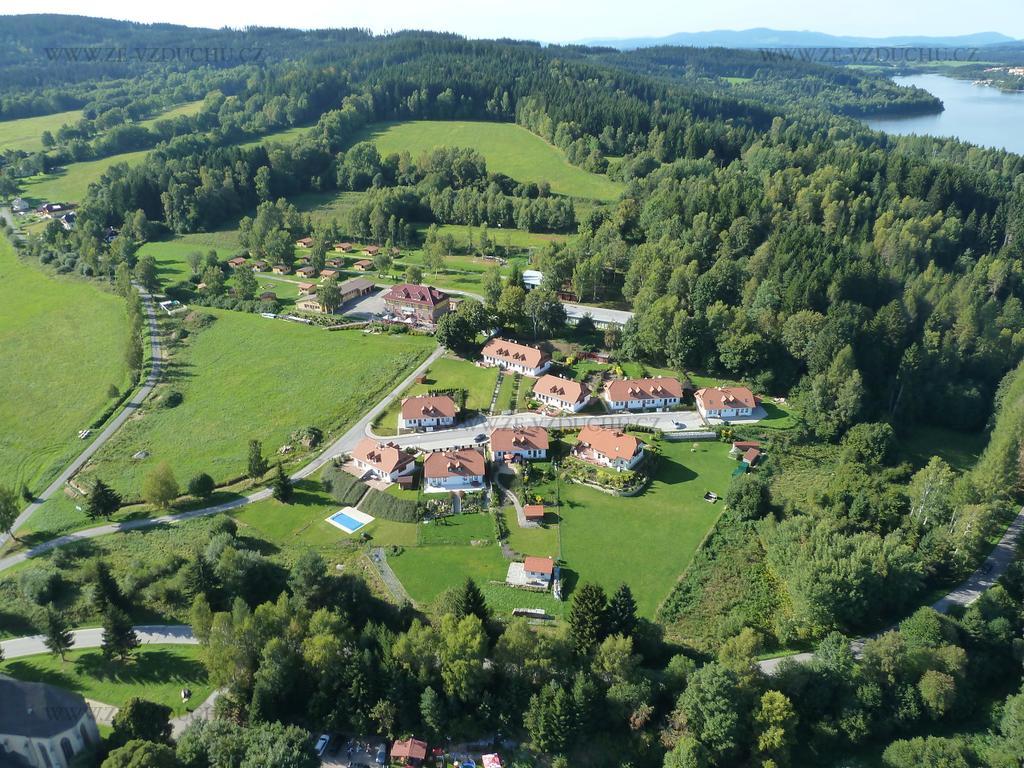 Lipno Lake House Přední Výtoň Exteriör bild
